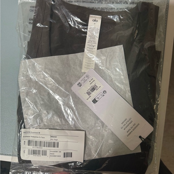 ALO Ribbed Tank NWT - Picture 3 of 5